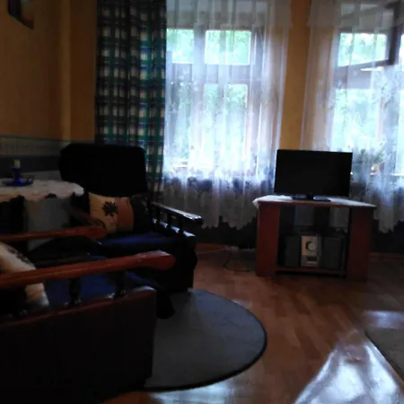 Agroturystyka U Iwonki 팜스테이 Bialowas